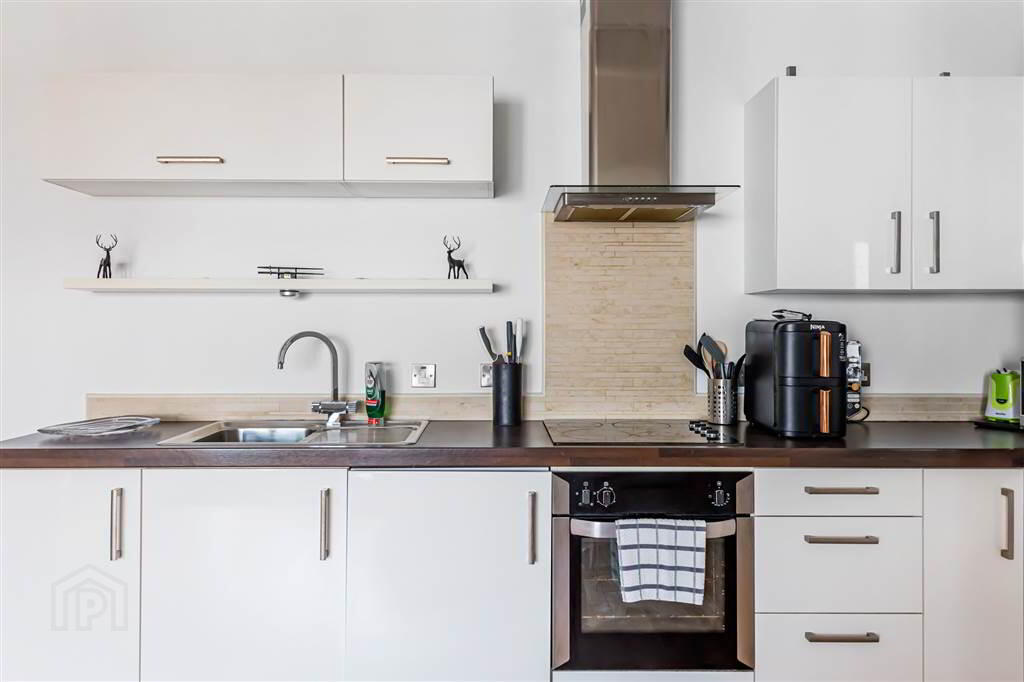 Apt 27 The Oar Building, 31 Annadale Crescent 8 of 21