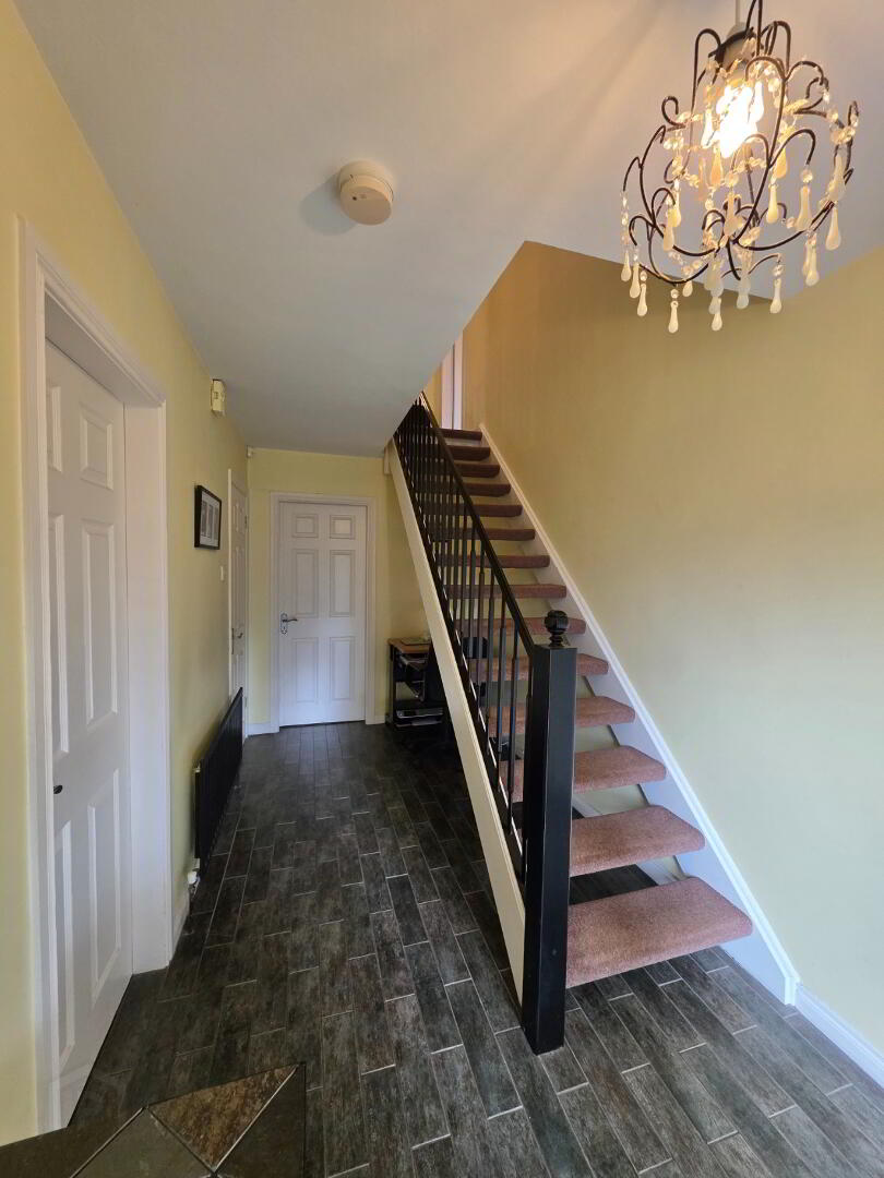 12 Manor Court 15 of 47