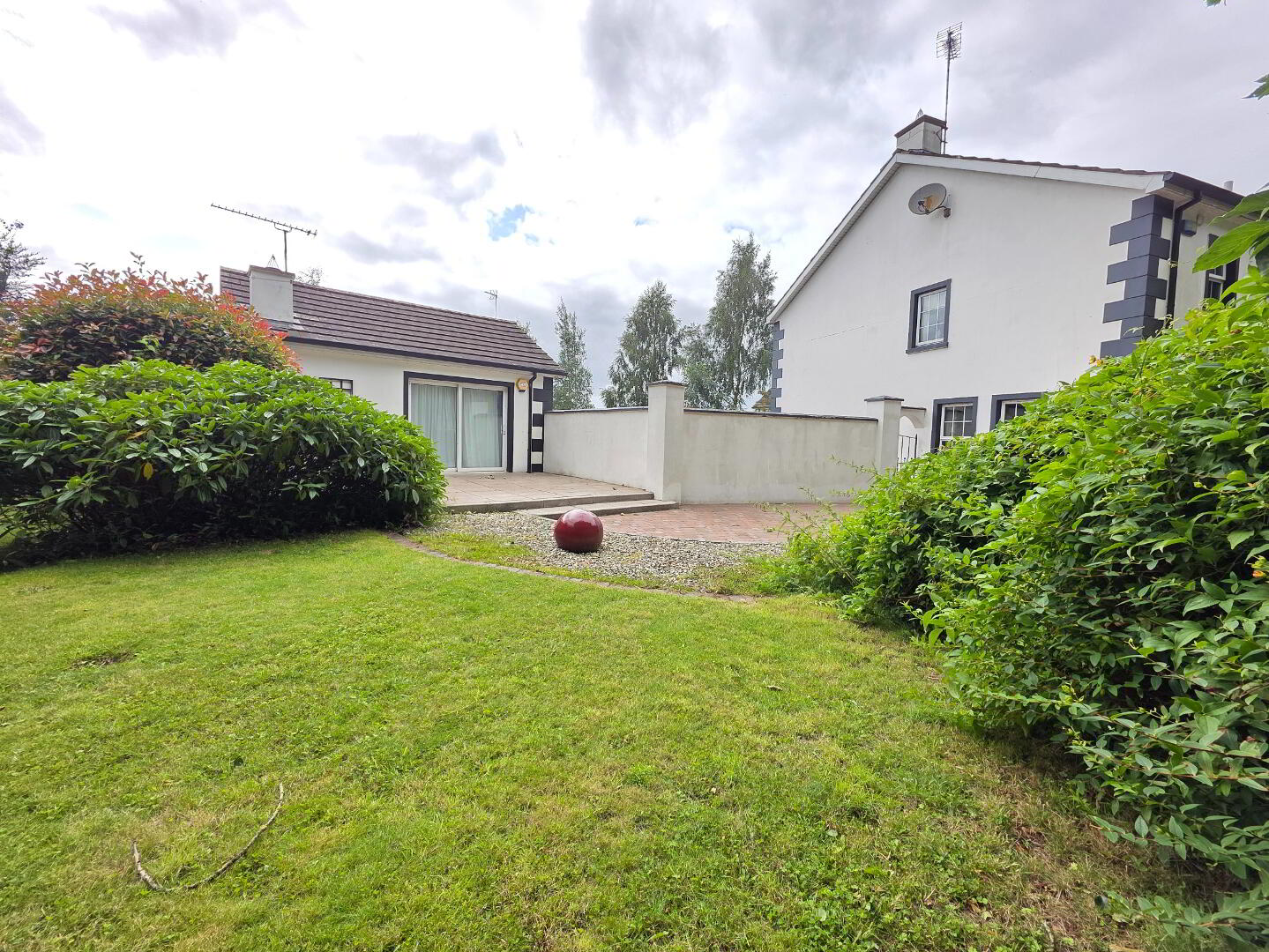 12 Manor Court 42 of 47