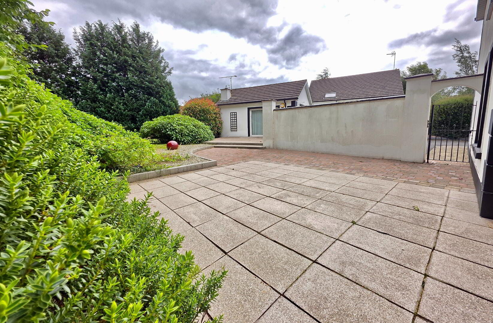 12 Manor Court 45 of 47