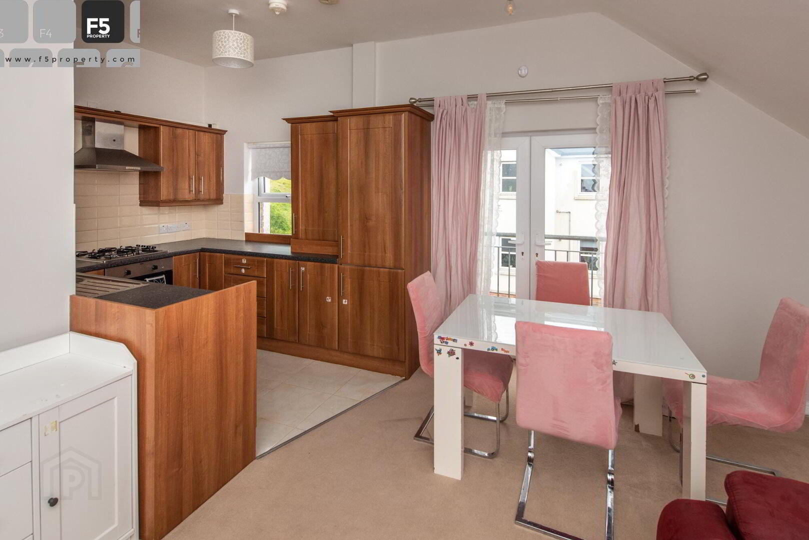 Apt 3 10, Highgrove Meadows 7 of 12