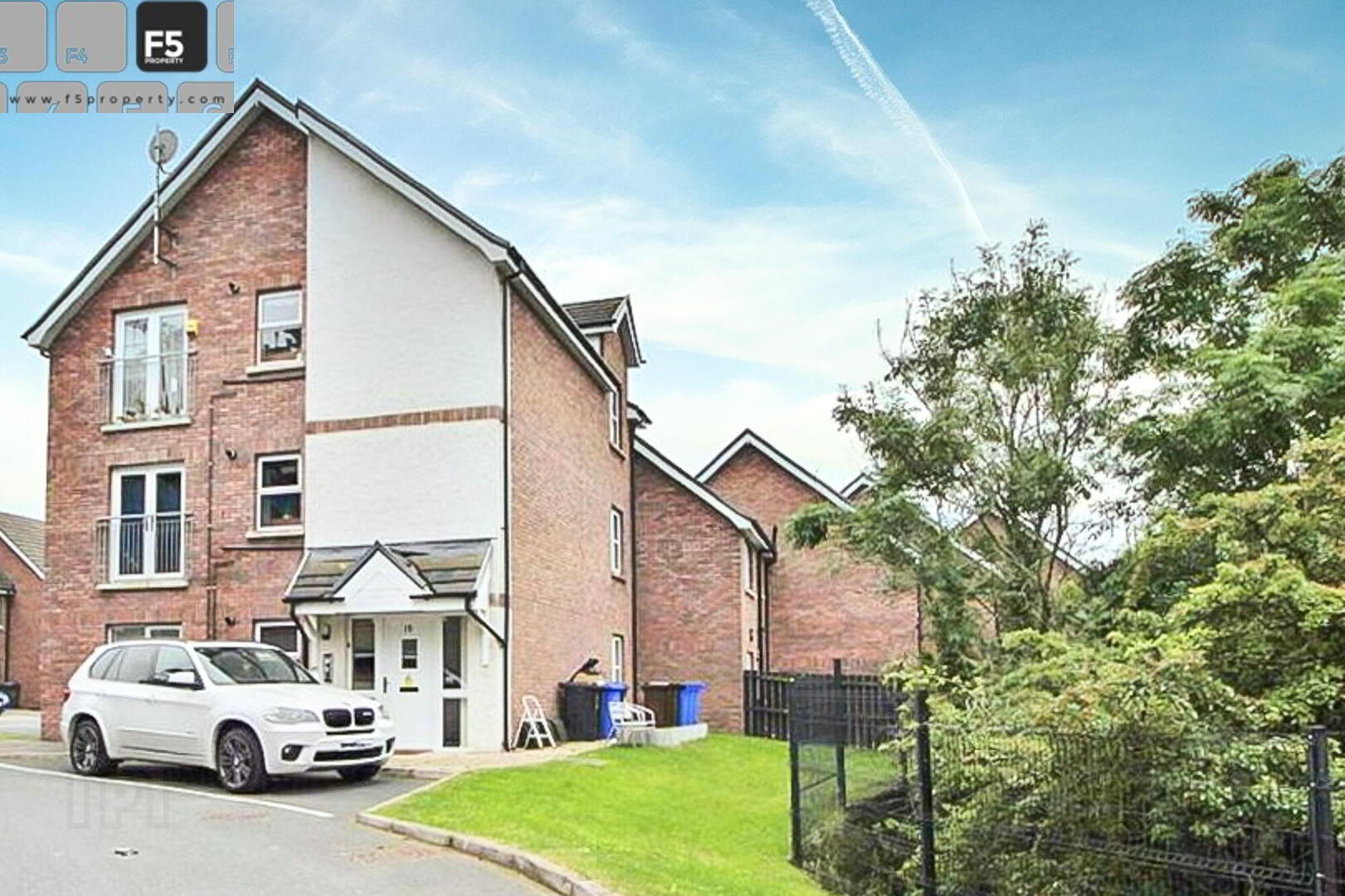 Apt 3 10, Highgrove Meadows 1 of 12