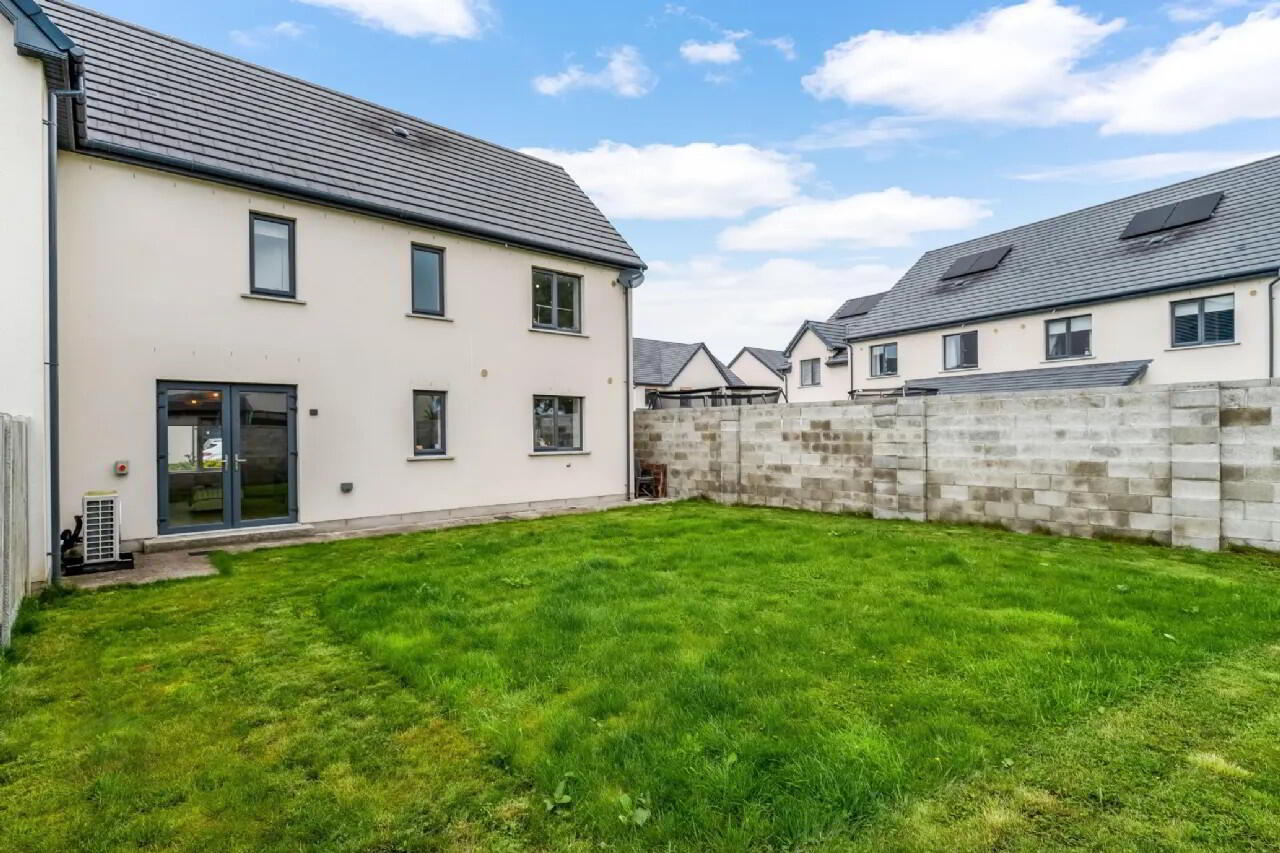 14 Effernock Lane 21 of 25