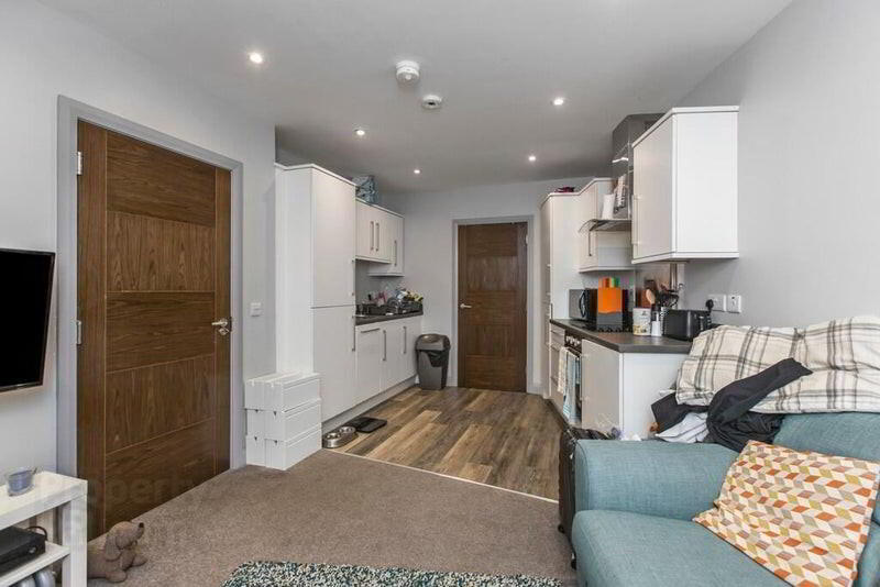 40 Upper Newtownards Road 3 of 7