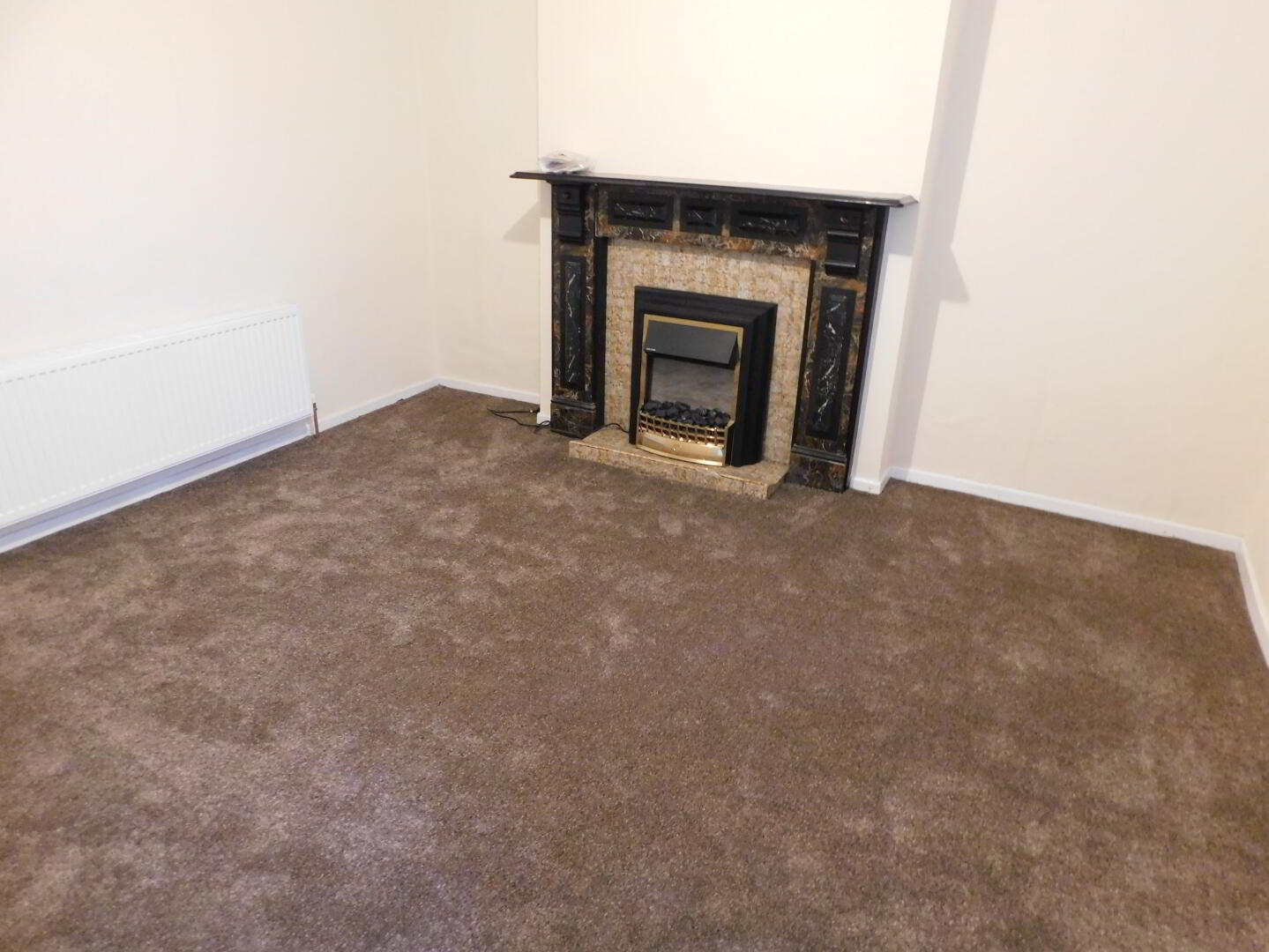 44a Main Street 3 of 7