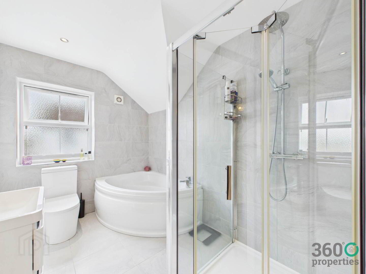 9 Craigagh Grove 17 of 34
