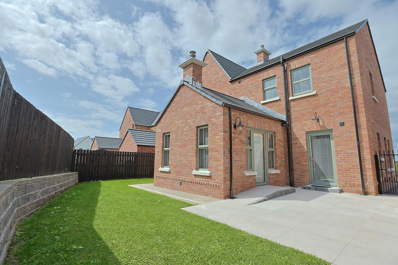 42 Blackthorn Manor 74 of 85