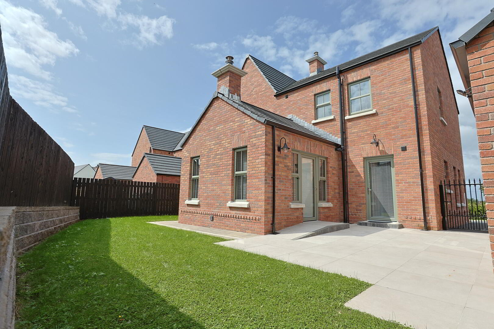 42 Blackthorn Manor 84 of 85
