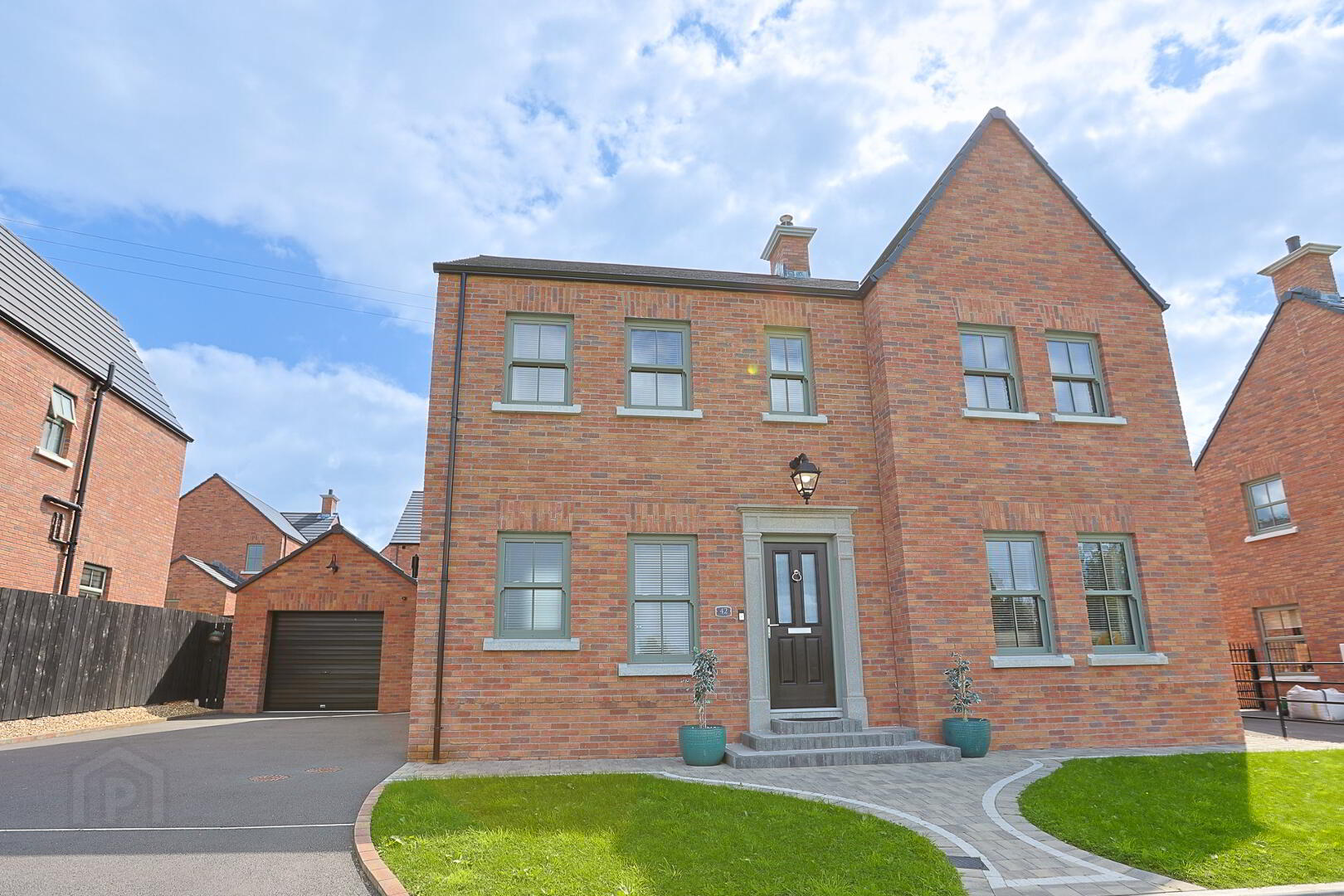 42 Blackthorn Manor 3 of 85