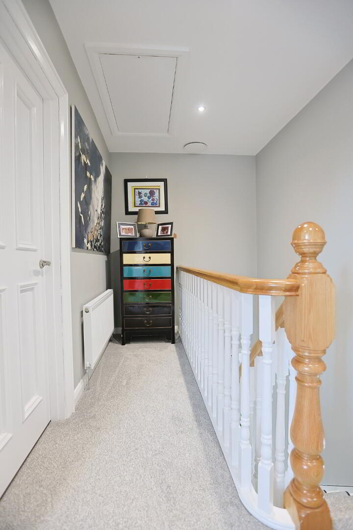 42 Blackthorn Manor 44 of 85