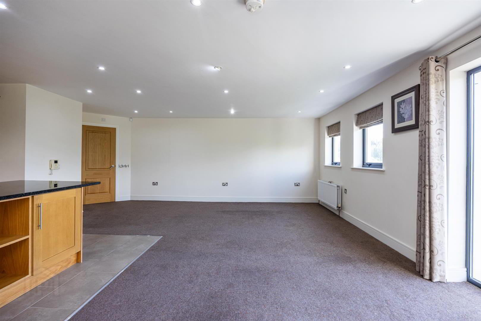 Apt 6, Quoile Quay 17 of 25