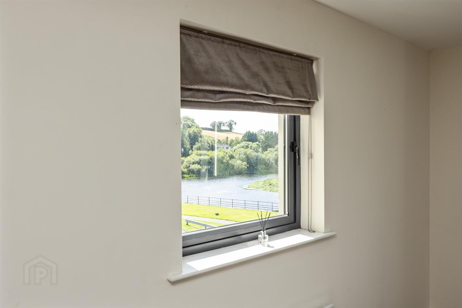 Apt 6, Quoile Quay 14 of 25