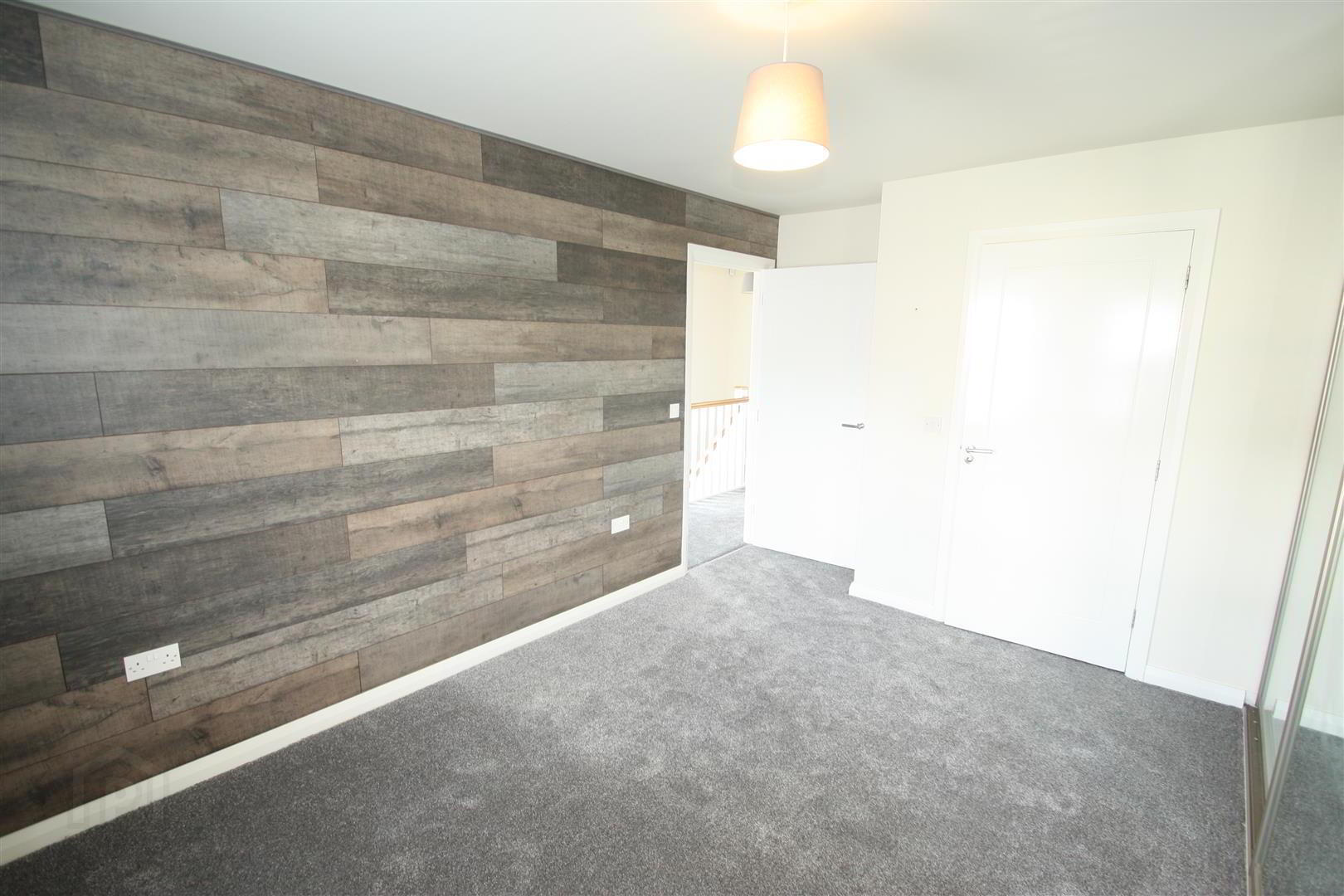 67 Millbank Grove 16 of 28