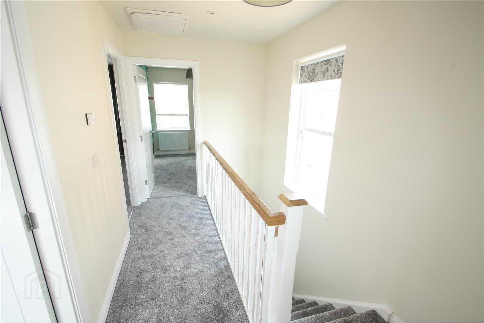 67 Millbank Grove 13 of 28