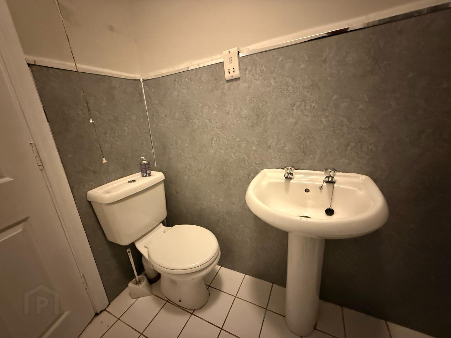 Unit 1, 16 Belgravia Avenue 7 of 7