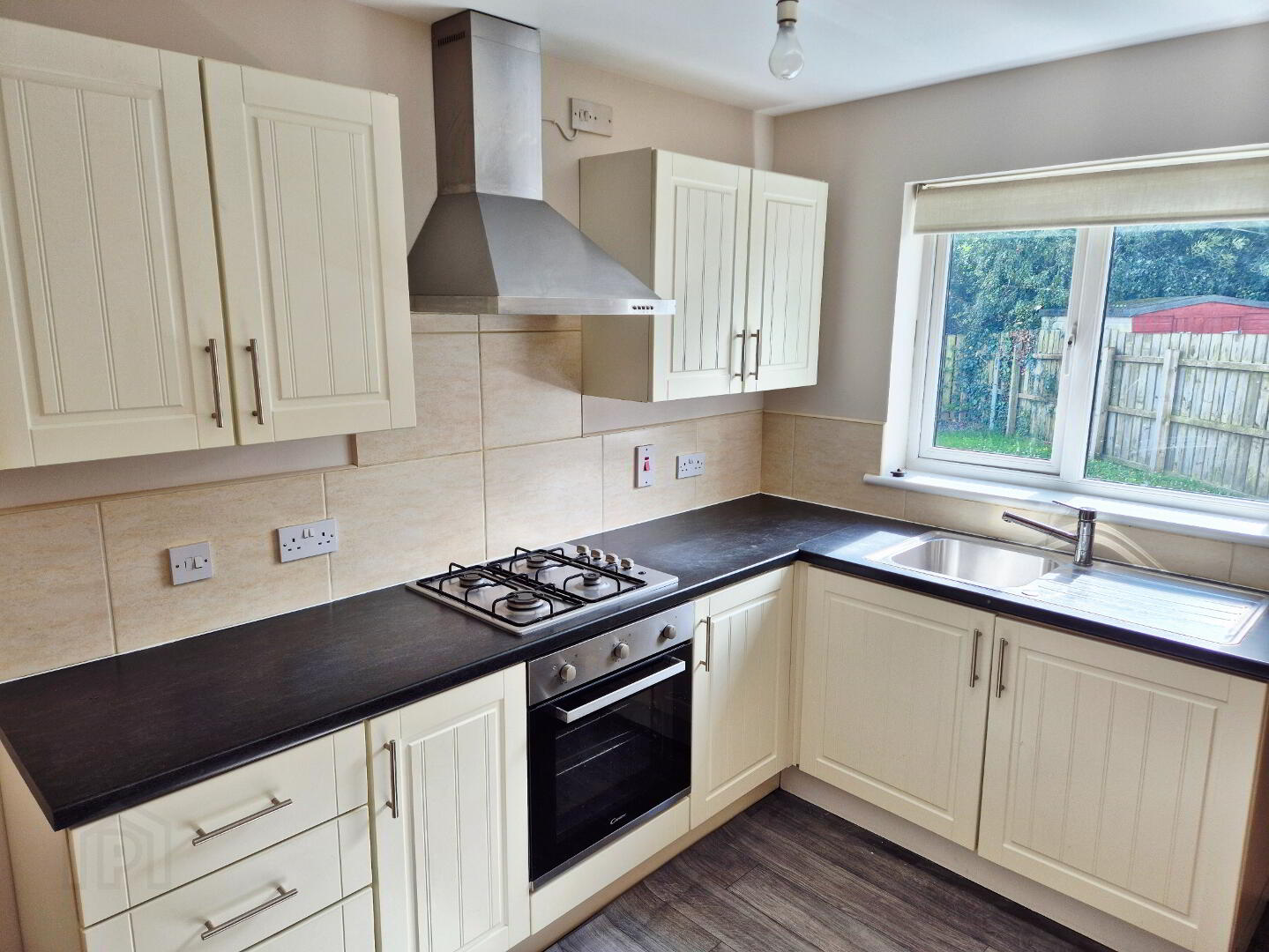 21 Knockbracken Close 6 of 20
