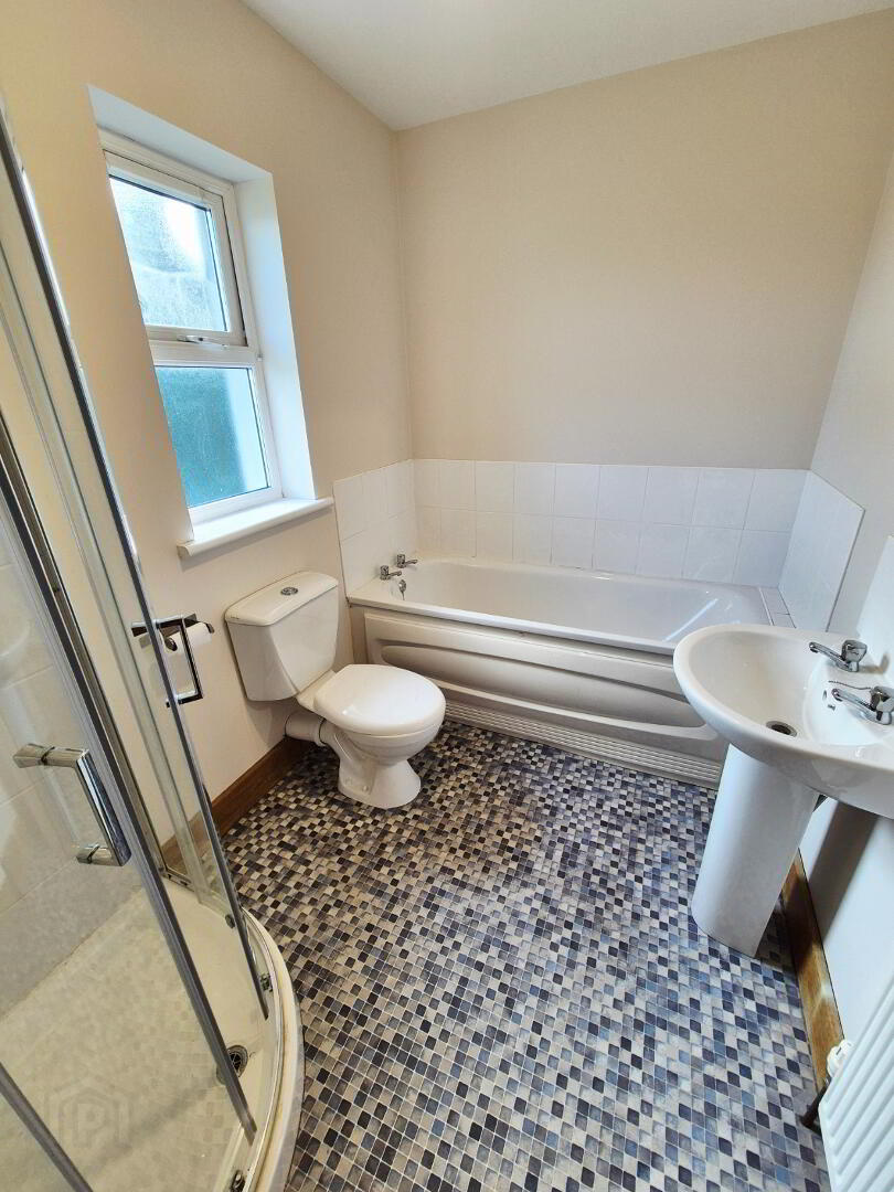 21 Knockbracken Close 16 of 20