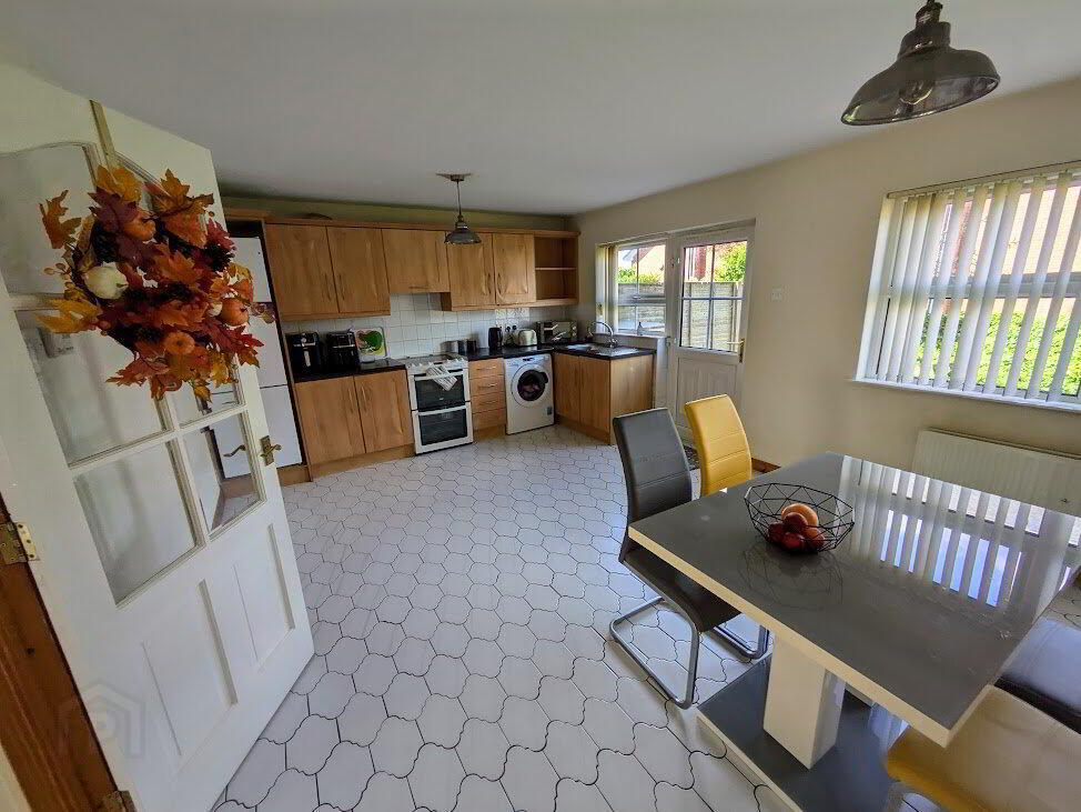 21 Movilla Mews 6 of 17