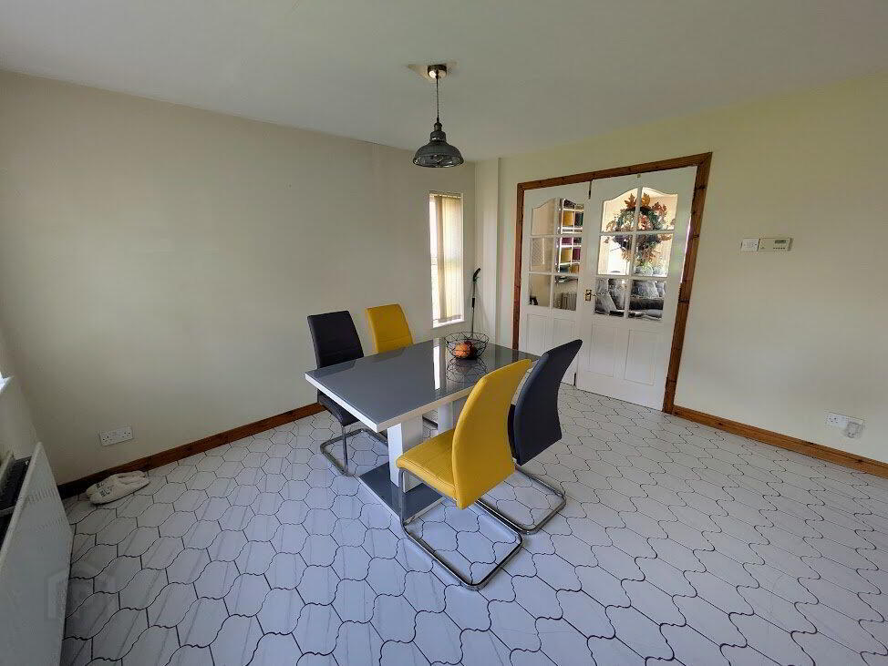 21 Movilla Mews 8 of 17