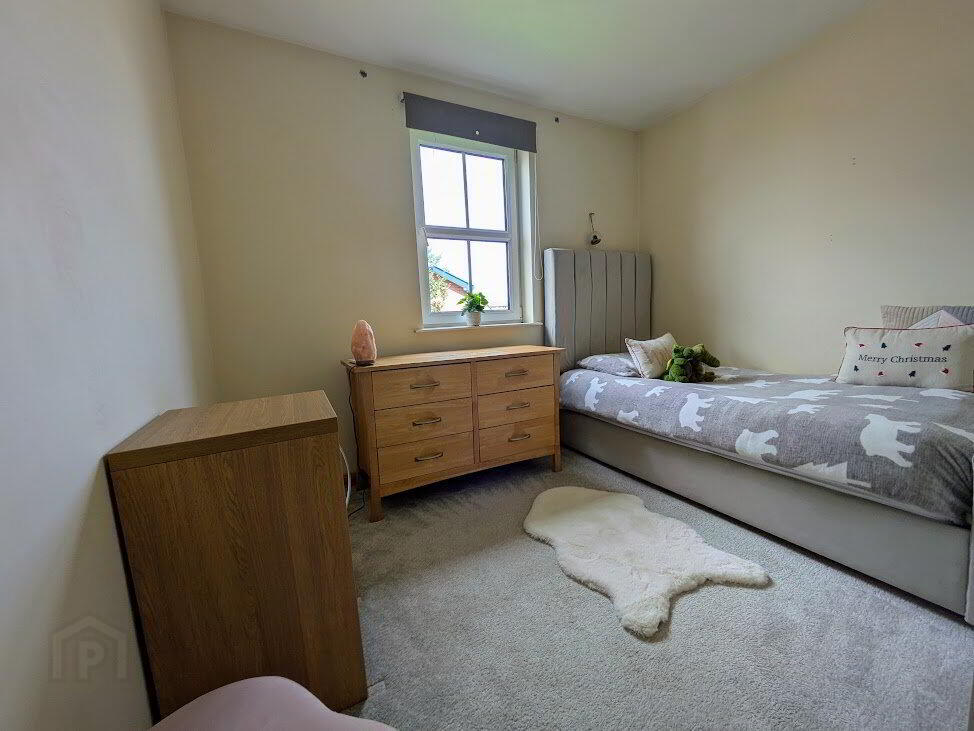21 Movilla Mews 13 of 17