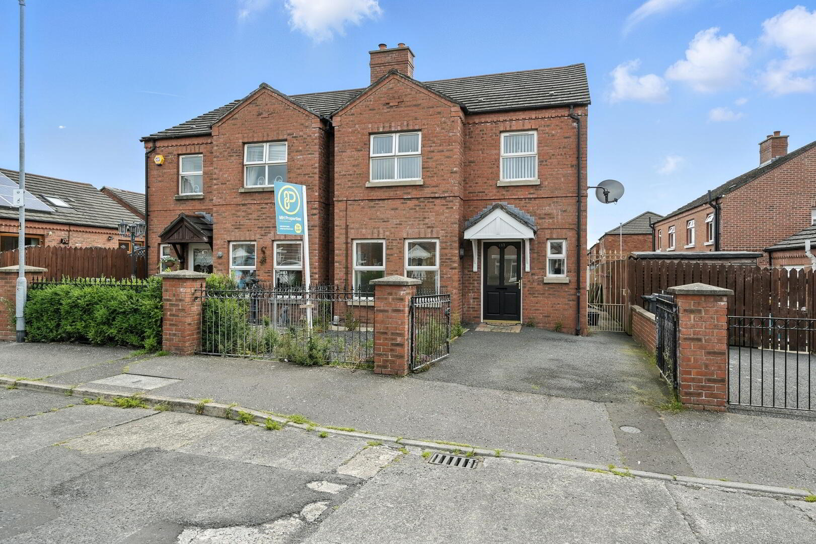 137 Snugville Street 1 of 18