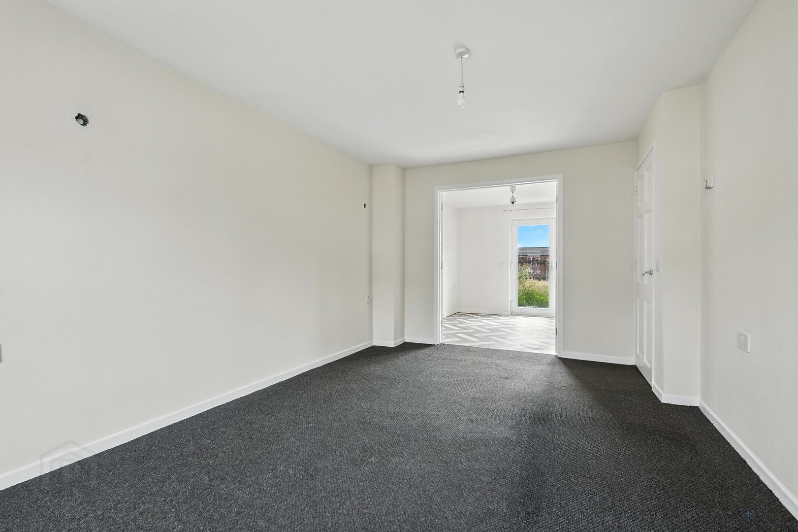 137 Snugville Street 4 of 18