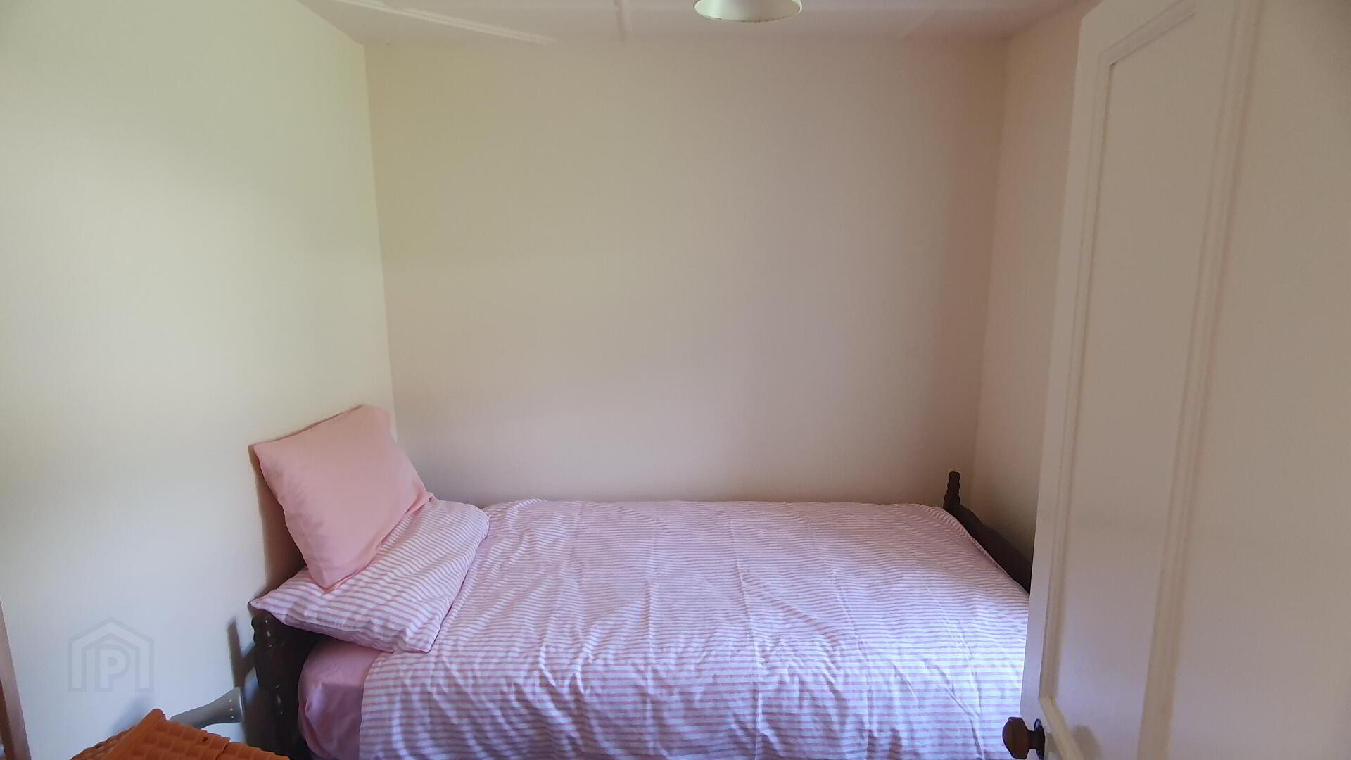 Cosy Nook 8 of 12
