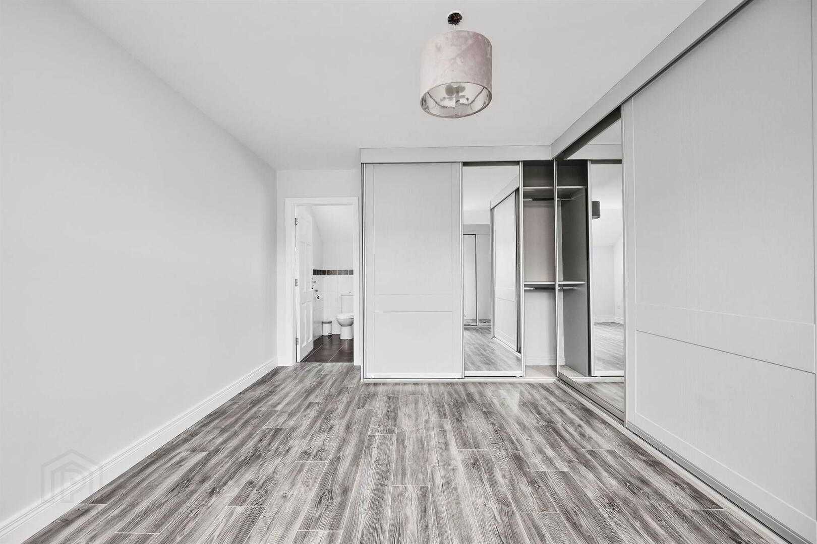 18 Ramoan Avenue 18 of 26