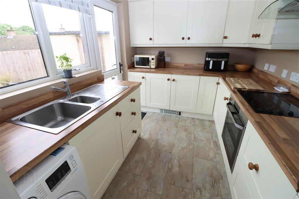 34 Drumadoon Drive 6 of 16