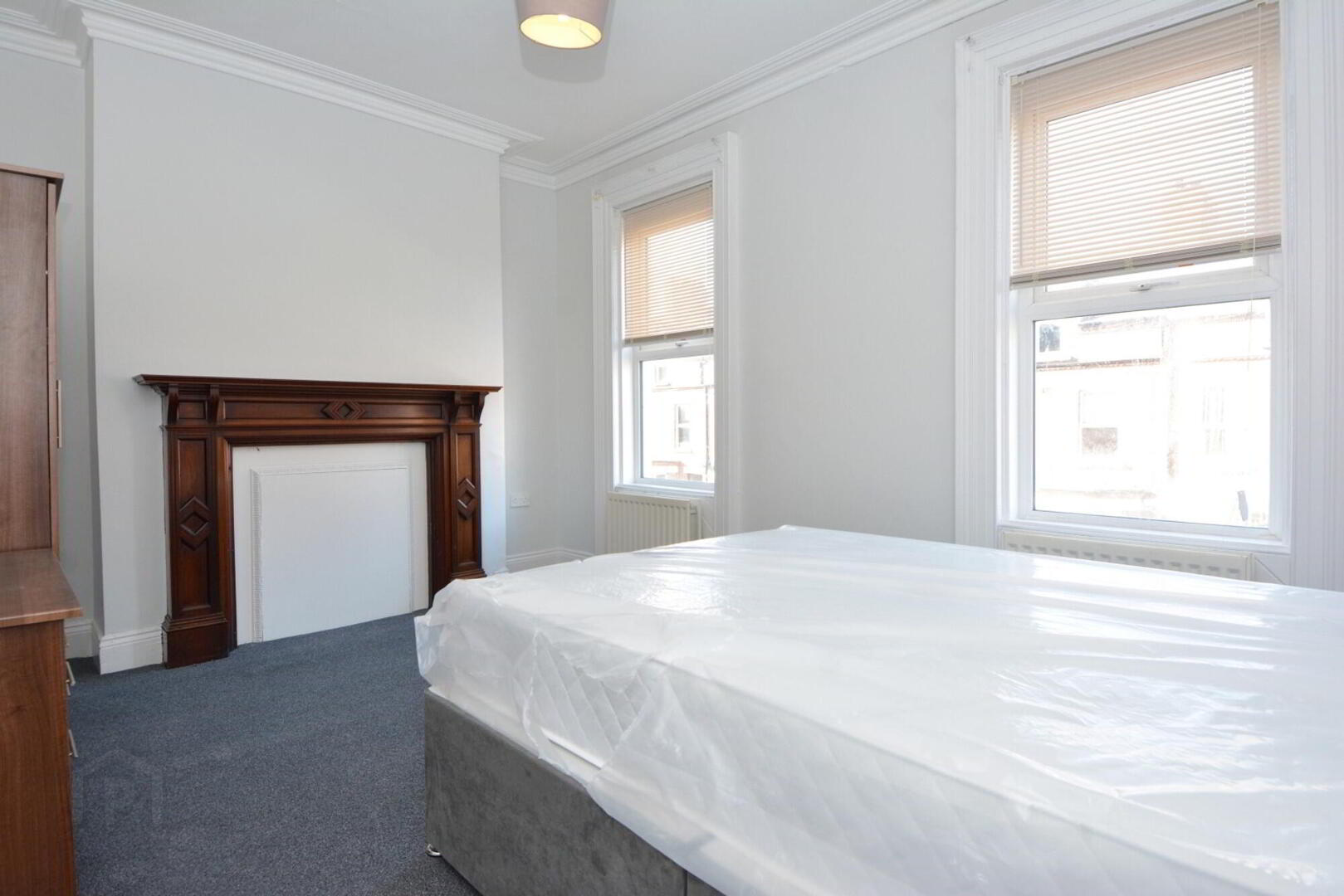 36 Haypark Avenue 8 of 14