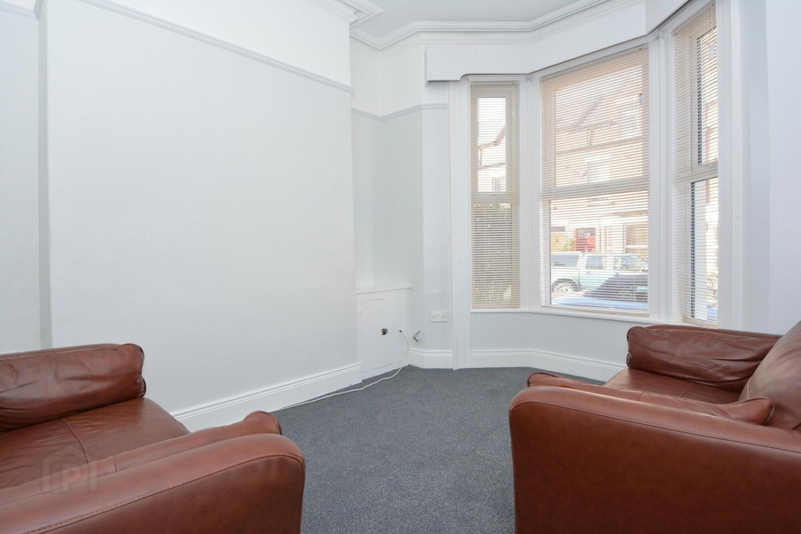 36 Haypark Avenue 4 of 14