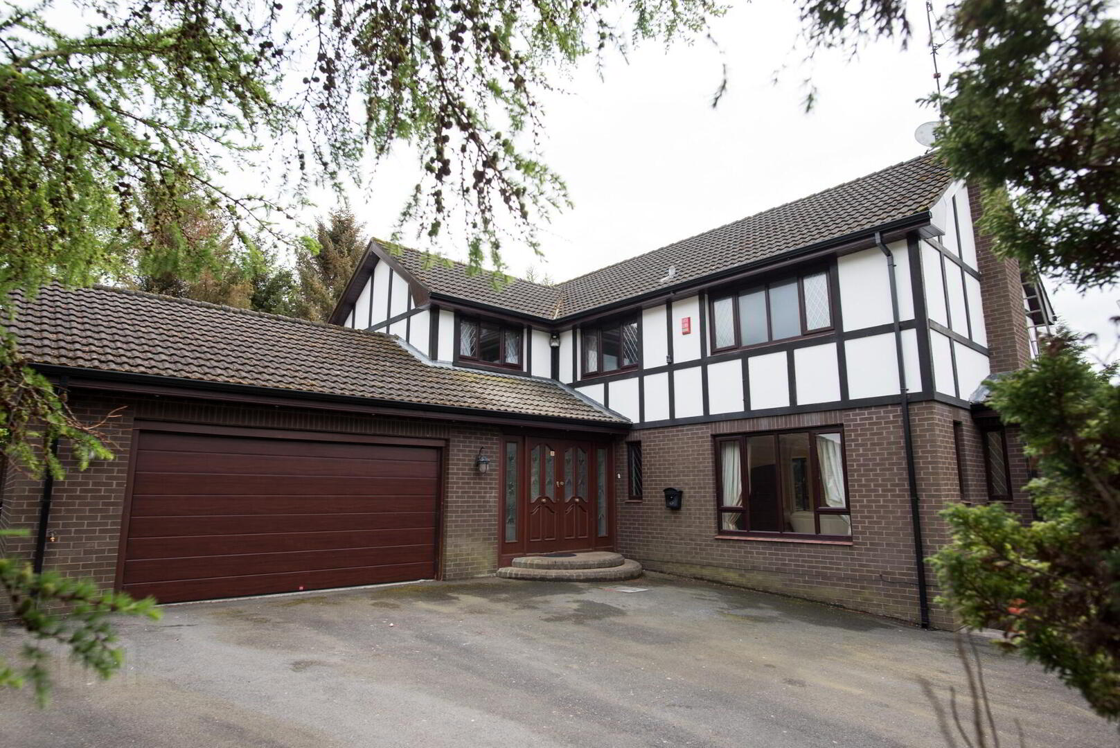 property description image