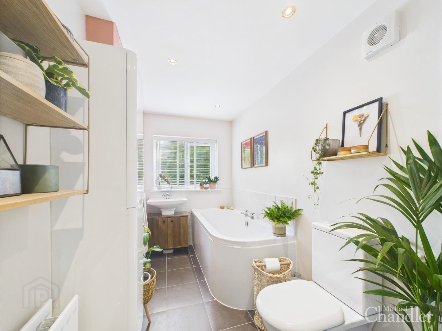 10 Carolan Road 14 of 17