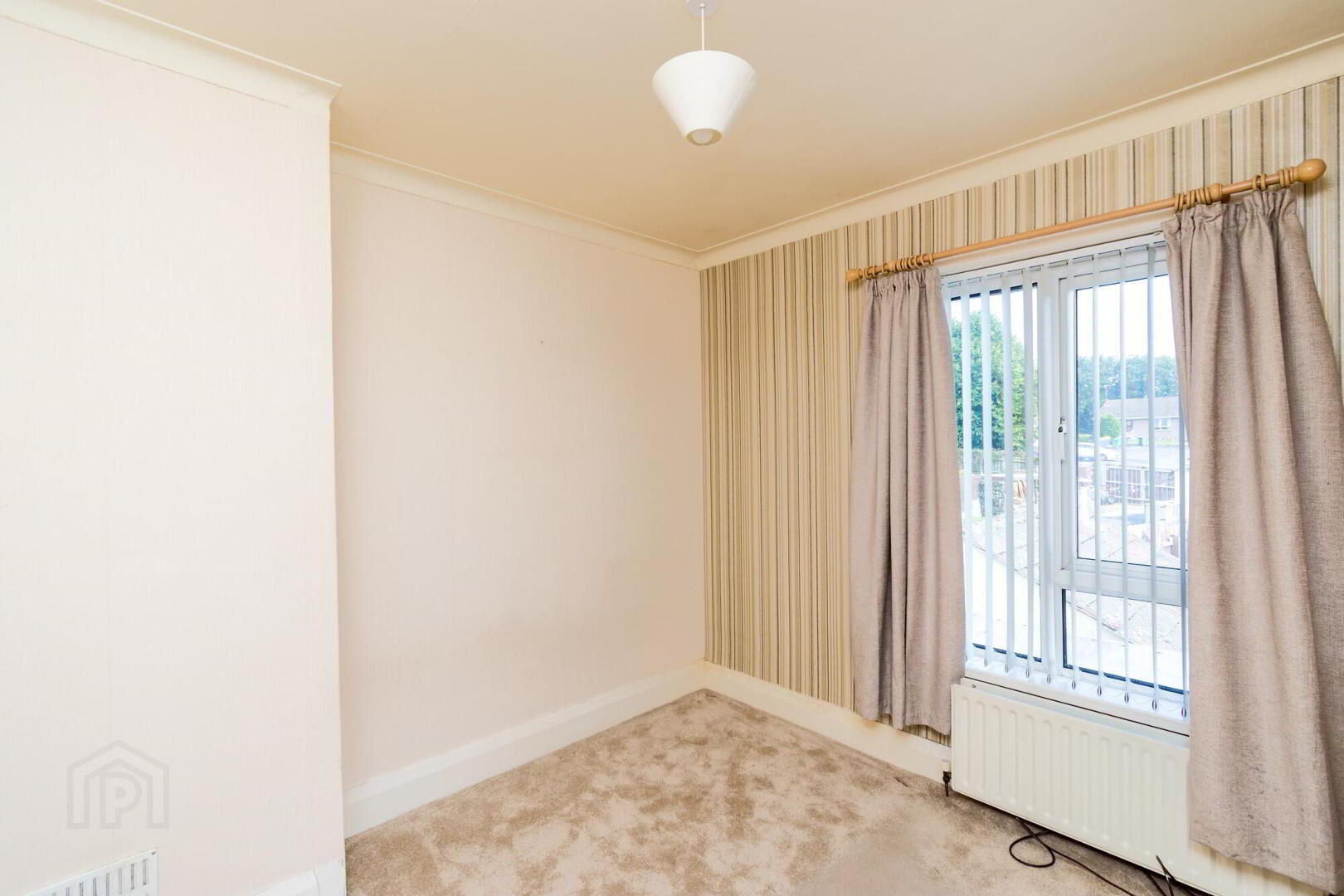 222 Dromore Road 13 of 19