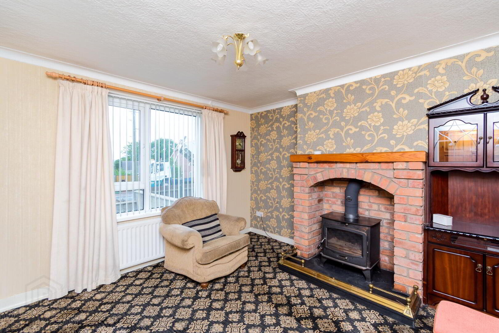 property description image