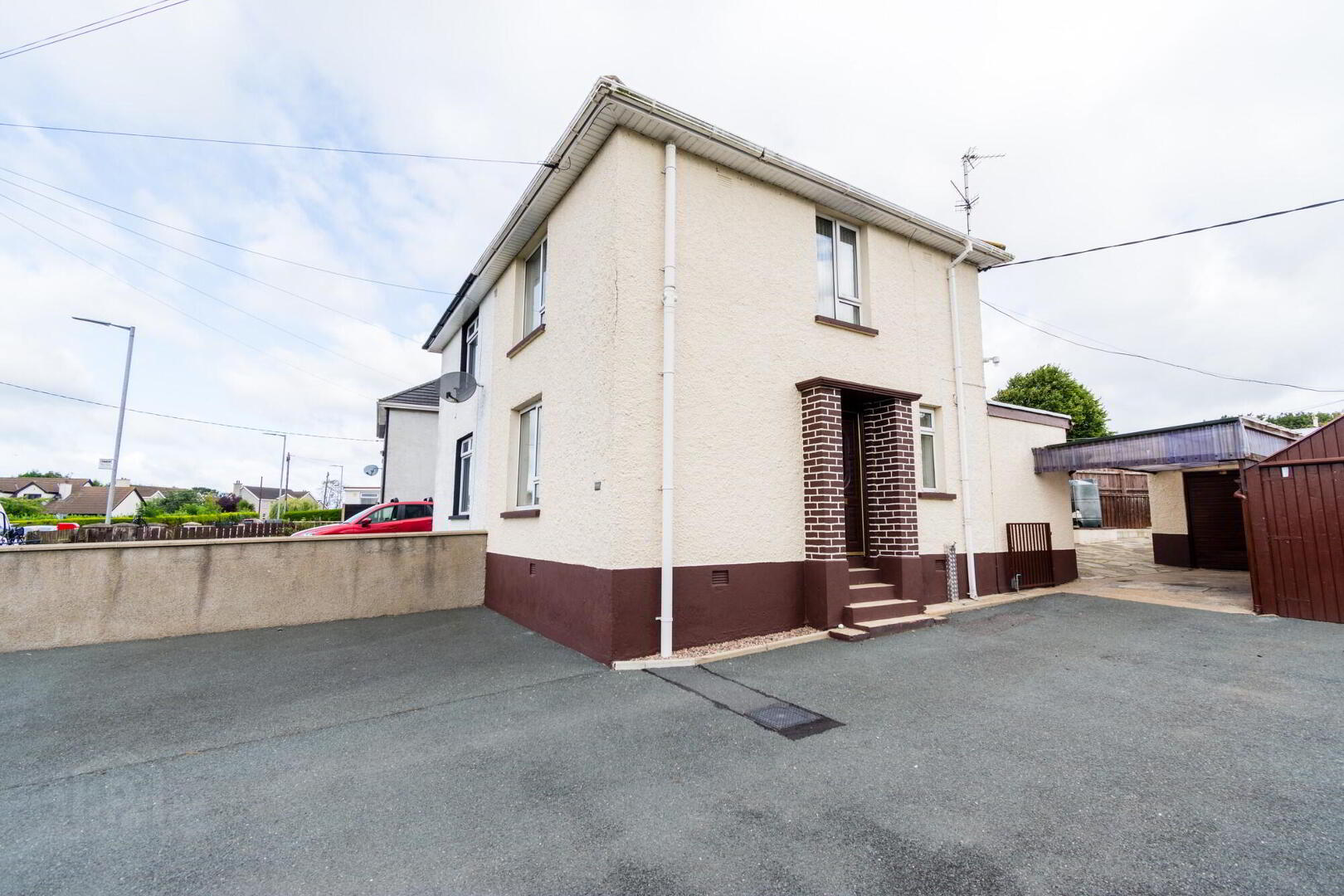 222 Dromore Road 3 of 24