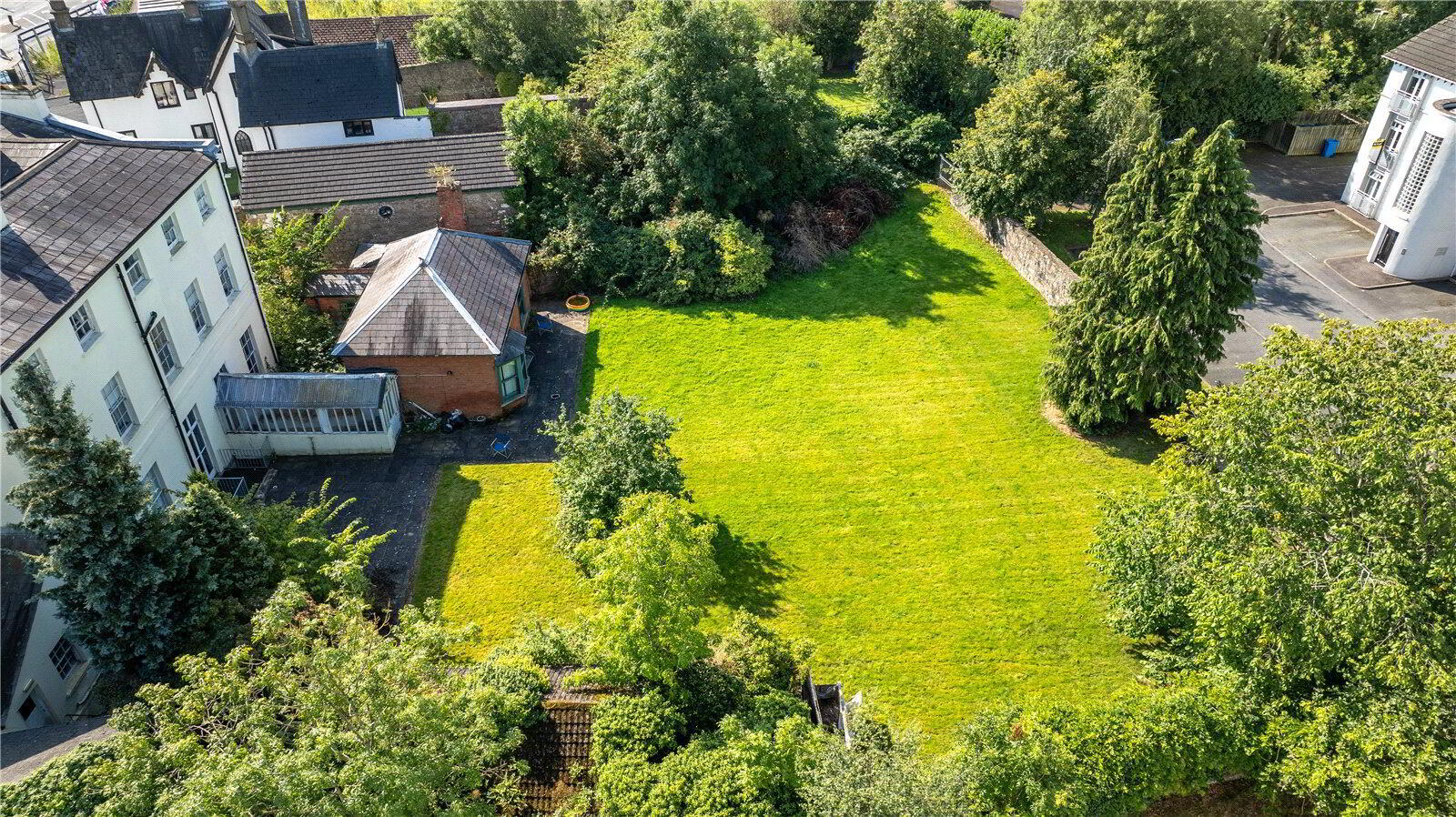 Belmont Hall, 18 Downshire Road 21 of 22