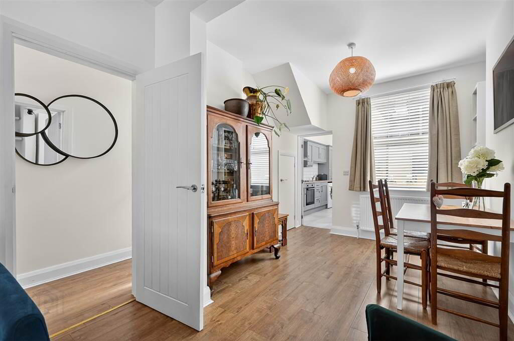 26 Glendower Street 12 of 30
