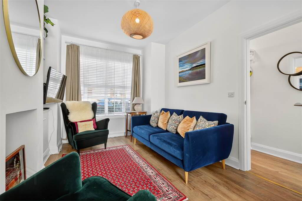 26 Glendower Street 6 of 30
