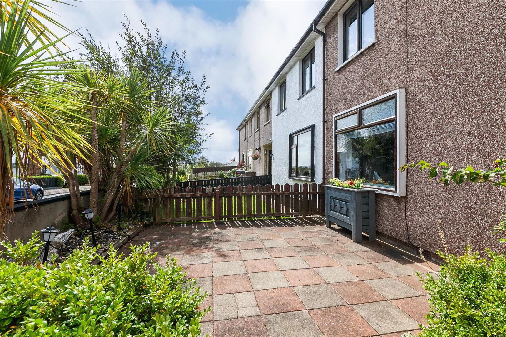 property description image