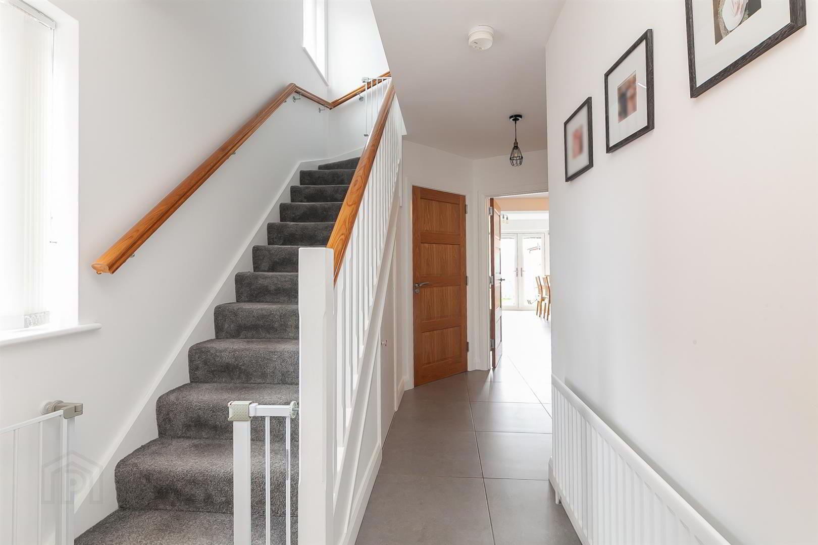 41 Highgrove Road 4 of 33