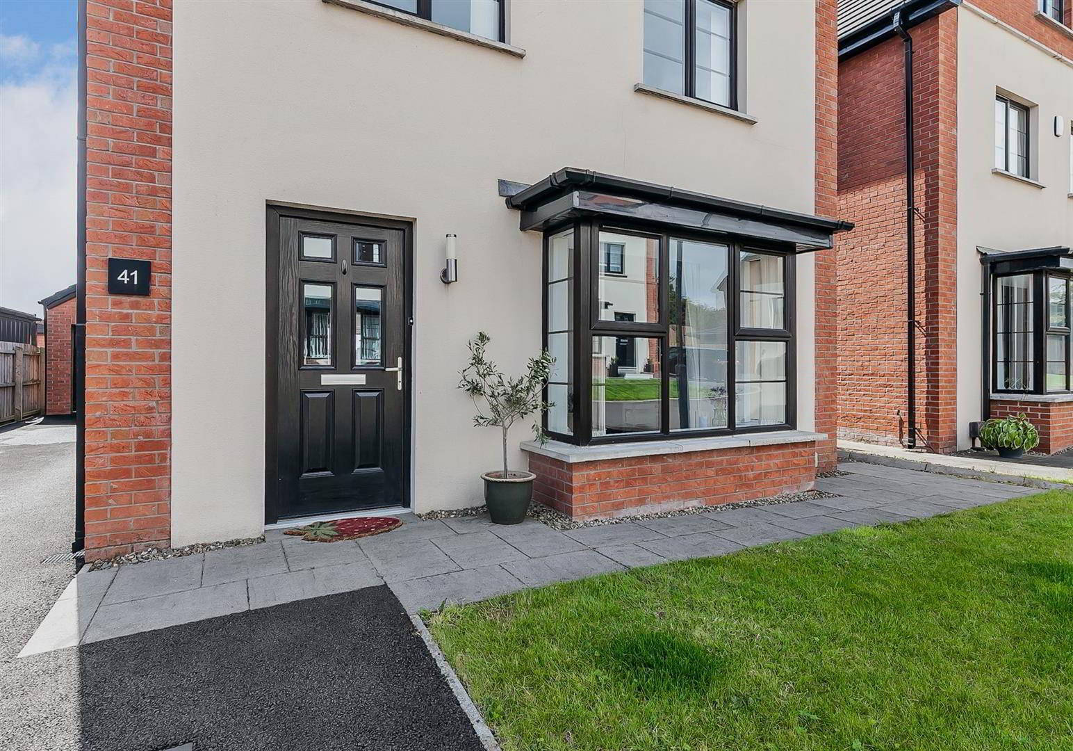 property description image