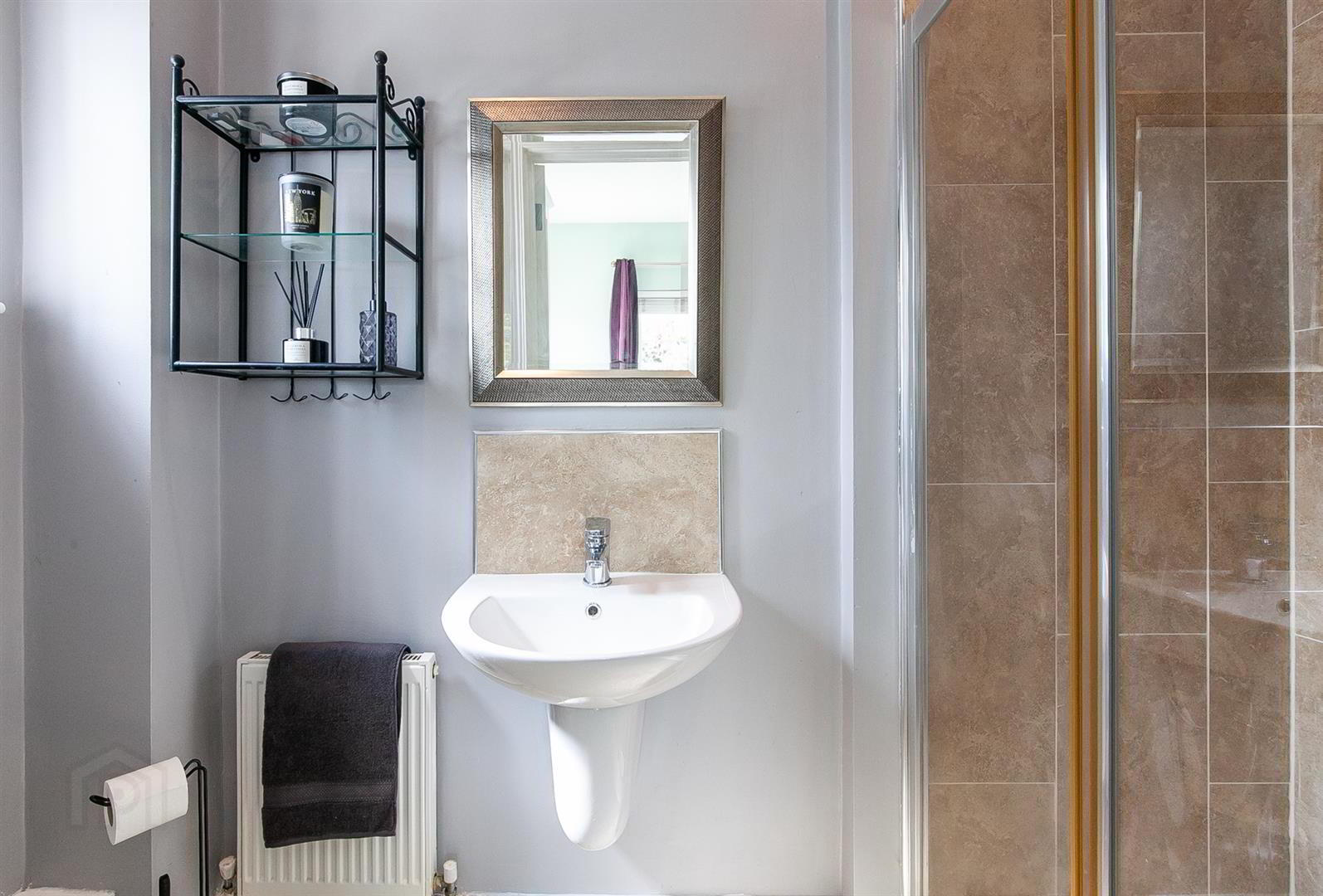 6 Blackrock Boulevard 19 of 29