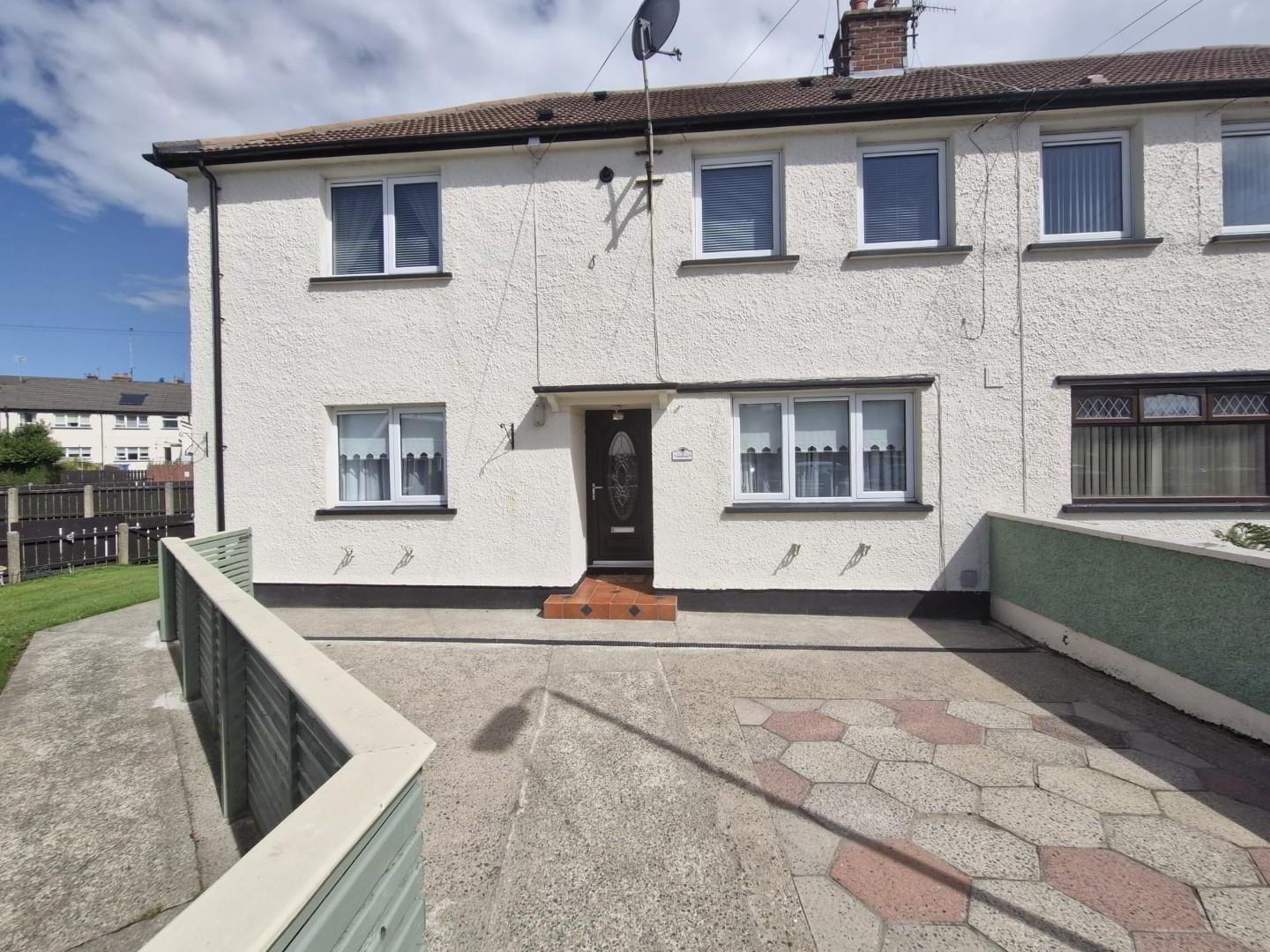 21 Ballinlare Gardens 1 of 14