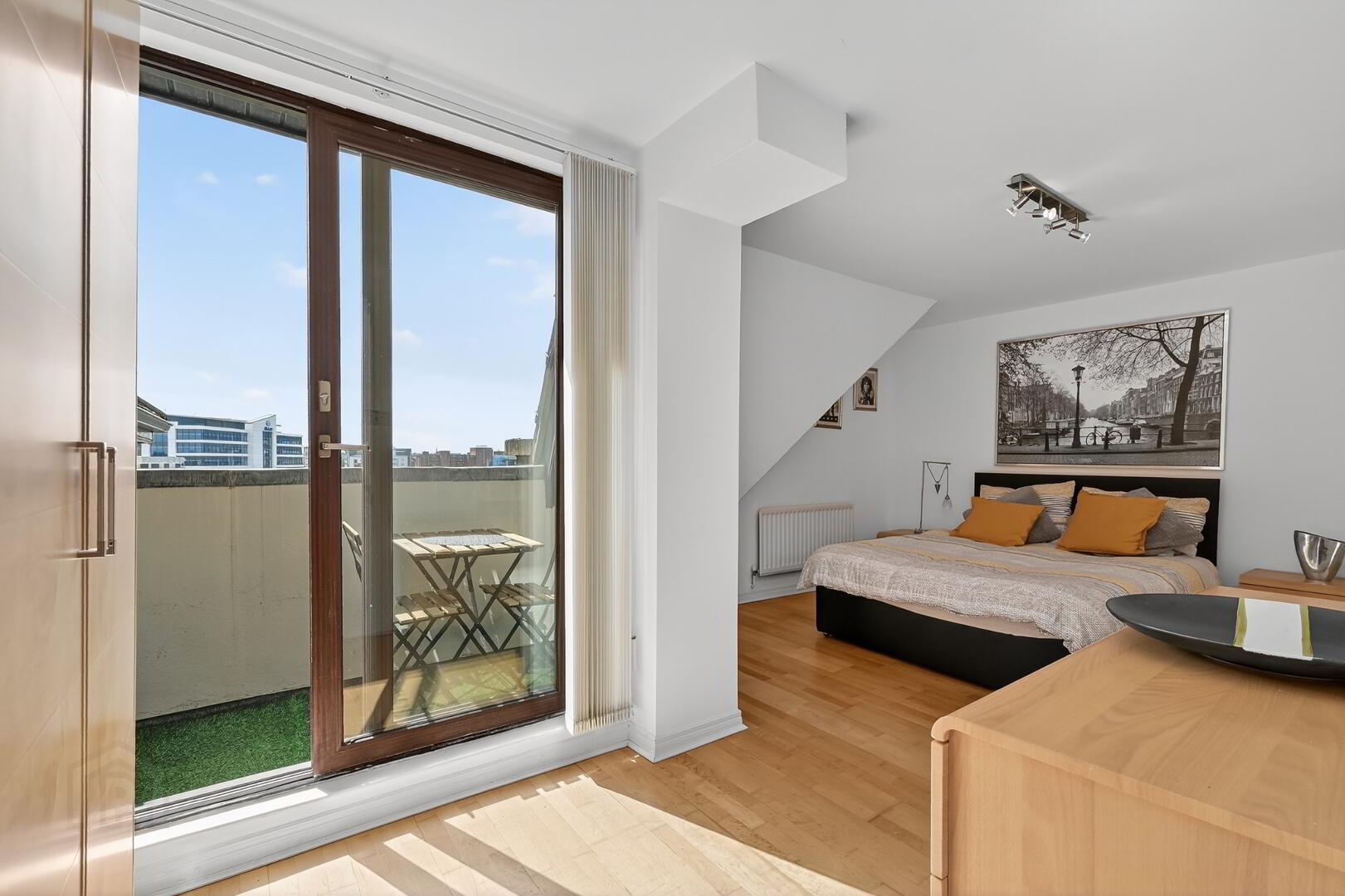 50 St Johns Wharf 23 of 44