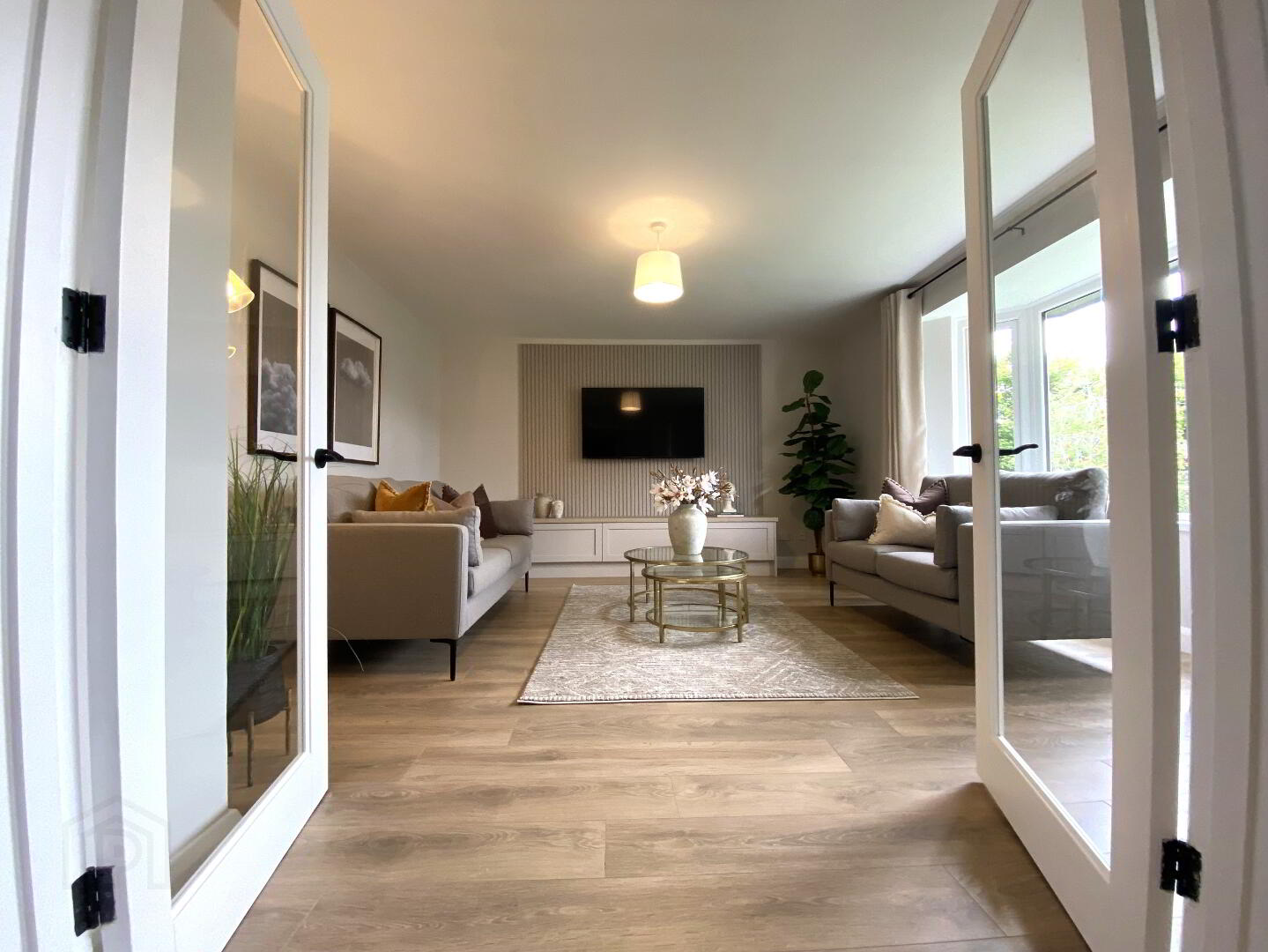 6 Railway Court 8 of 25