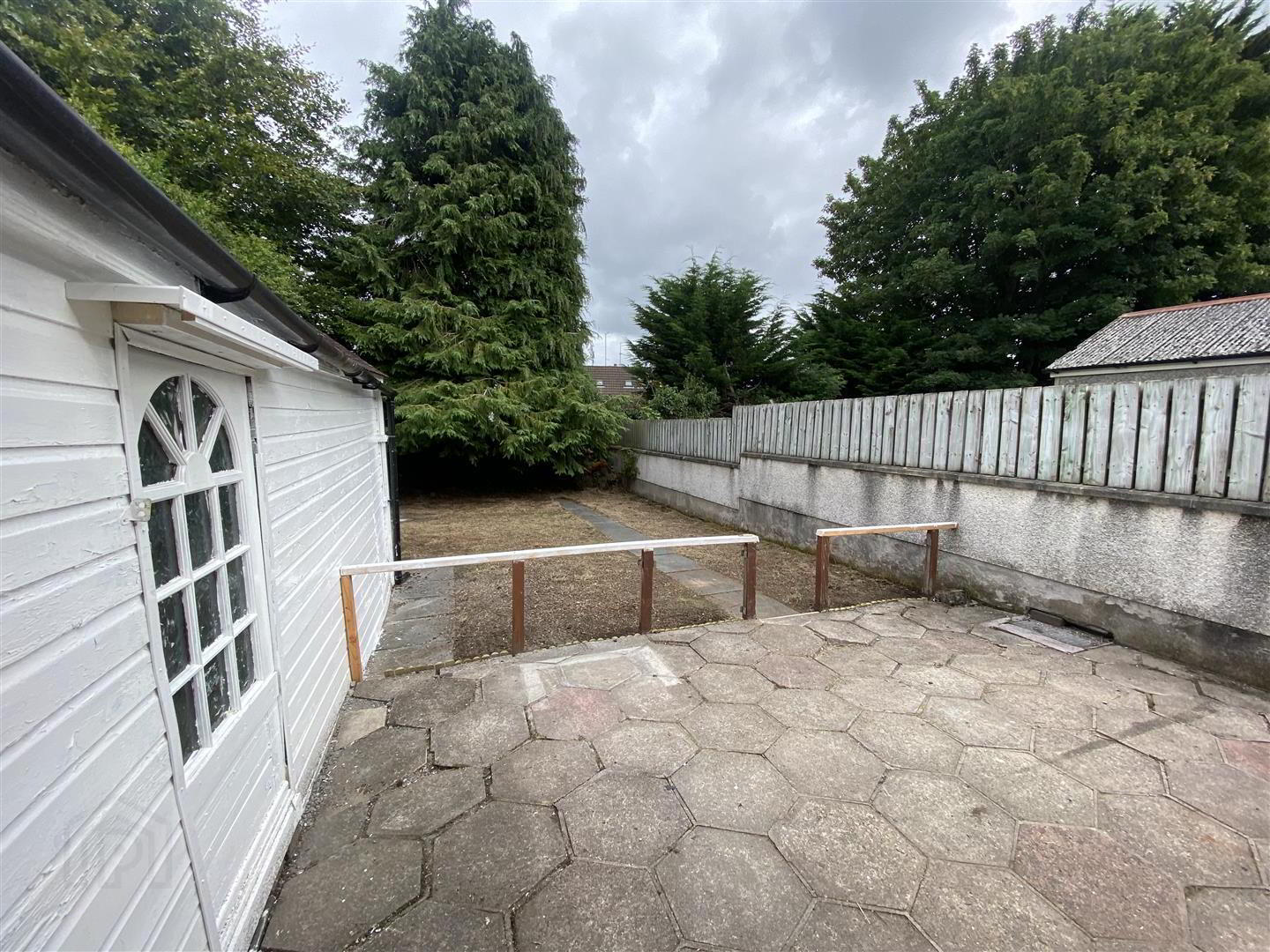 13 Lurgan Road 21 of 23