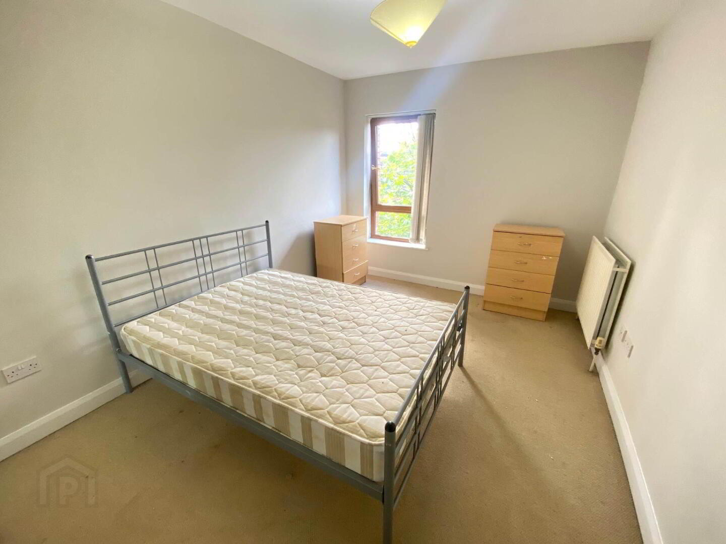 Apt 3 30, Chatsworth Street 8 of 10