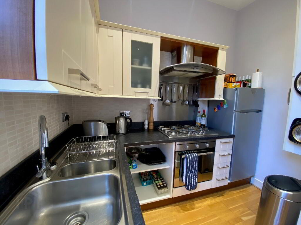 15 Blantyre Terrace 9 of 15