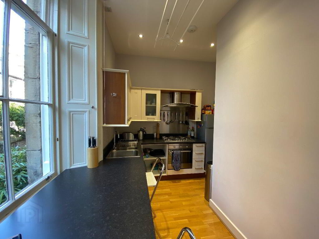 15 Blantyre Terrace 11 of 15
